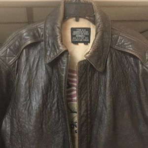 AVIREX LEATHER JACKET